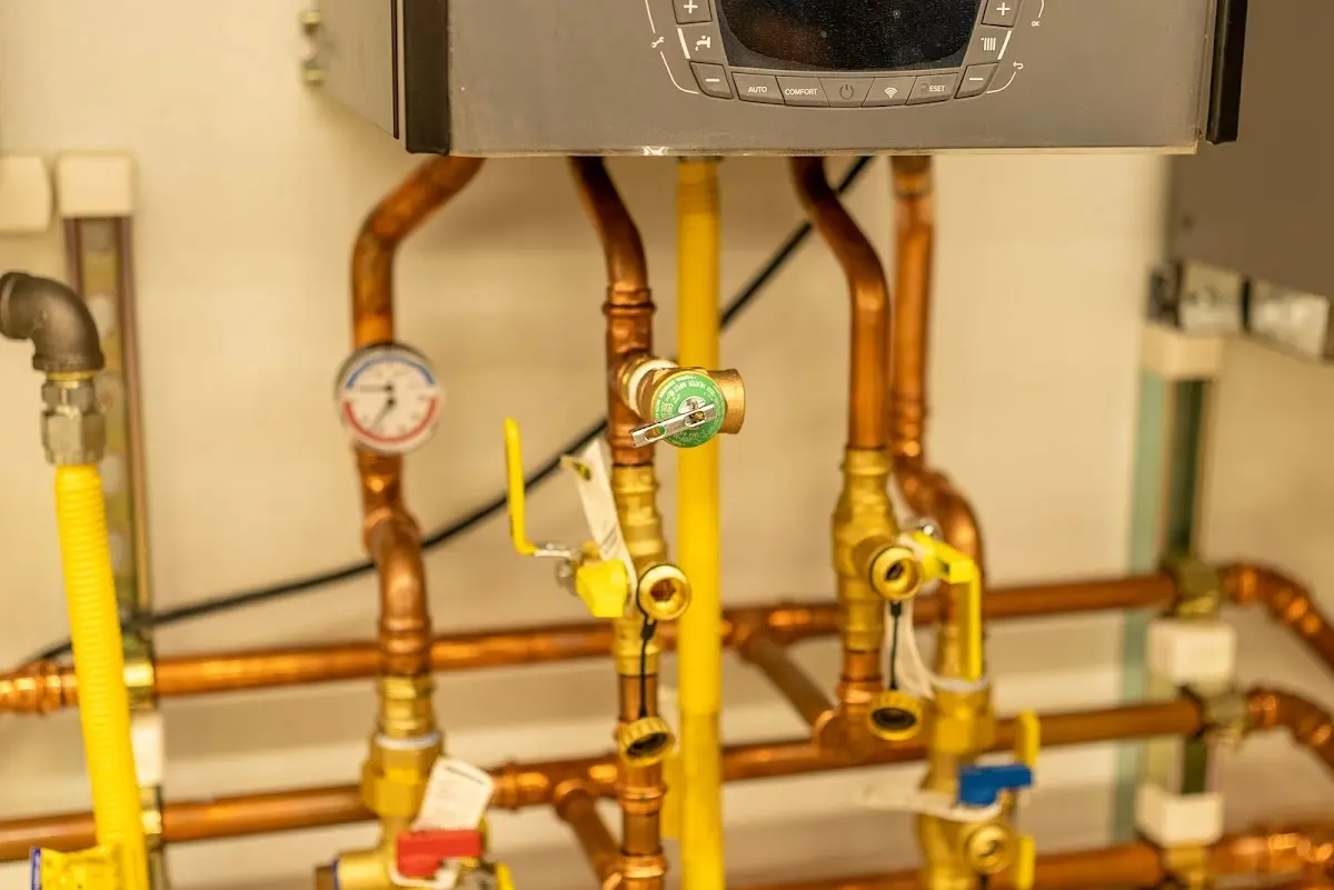 Licensed technician providing Slab Leak Repair for a homeowner in Clarksville